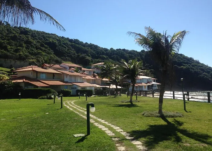 Casa Frontal Mar Em Condominio