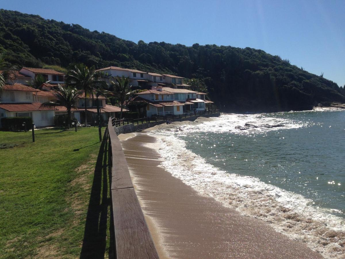 Casa Frontal Mar Em *
